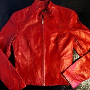 VS2 by VAKKO Women's Red Lamb Leather Jacket | Size M